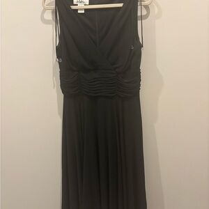 Patra Elegant Black Sleeveless Maxi Dress